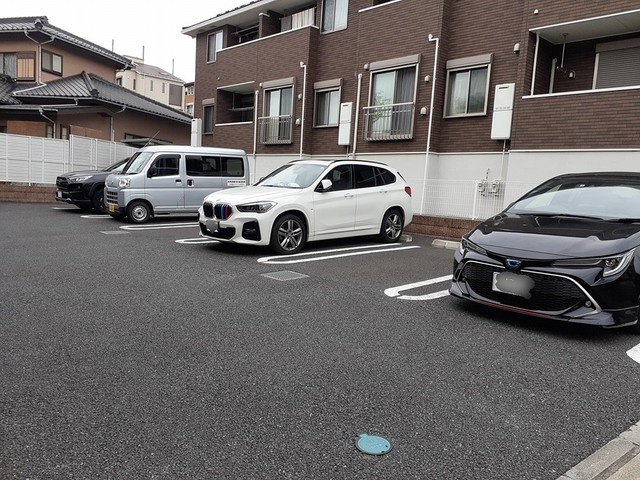 14/20 駐車場