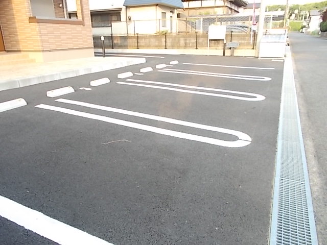 2/8 駐車場
