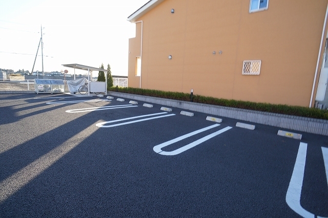 14/20 駐車場
