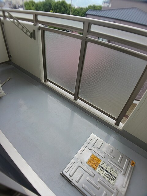 13/20 バルコニー