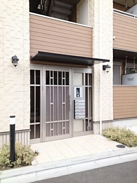 14/20 エントランス