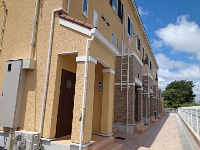 13/20 エントランス