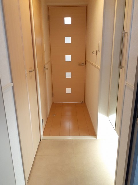 6/22 玄関