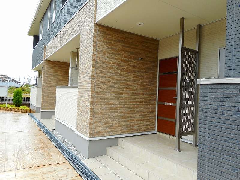 13/20 エントランス