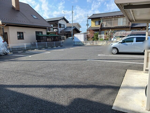 14/22 駐車場