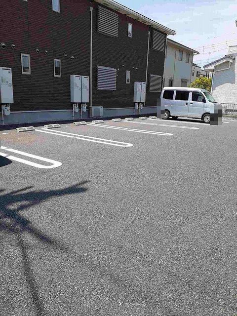 14/20 駐車場