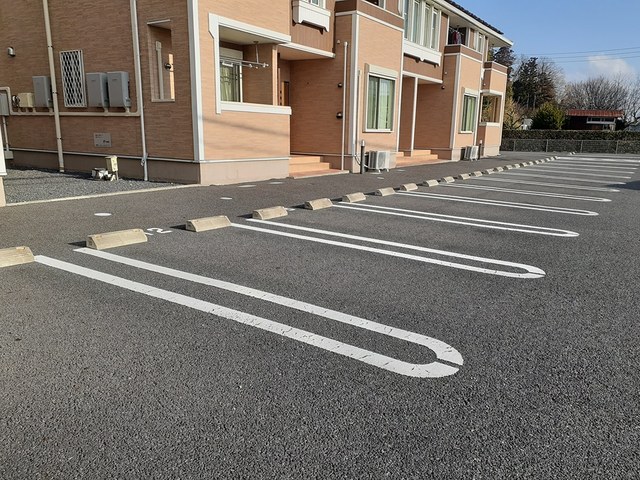 14/20 駐車場