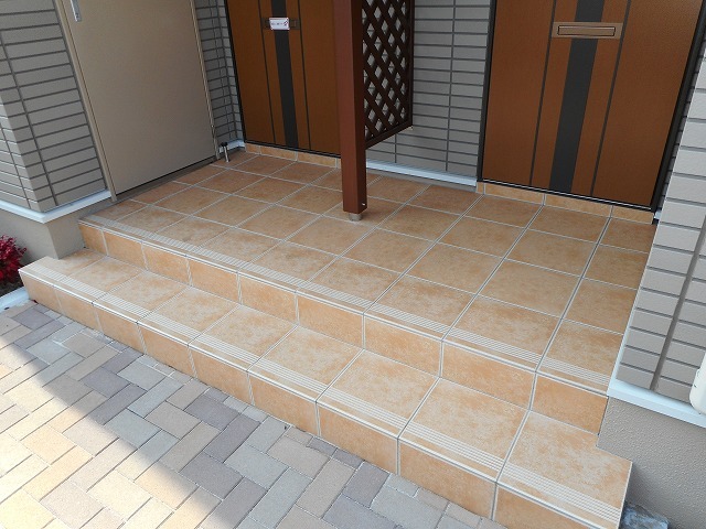 13/20 エントランス