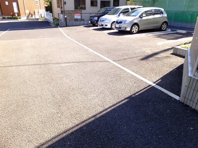 14/20 駐車場