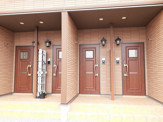 14/20 エントランス