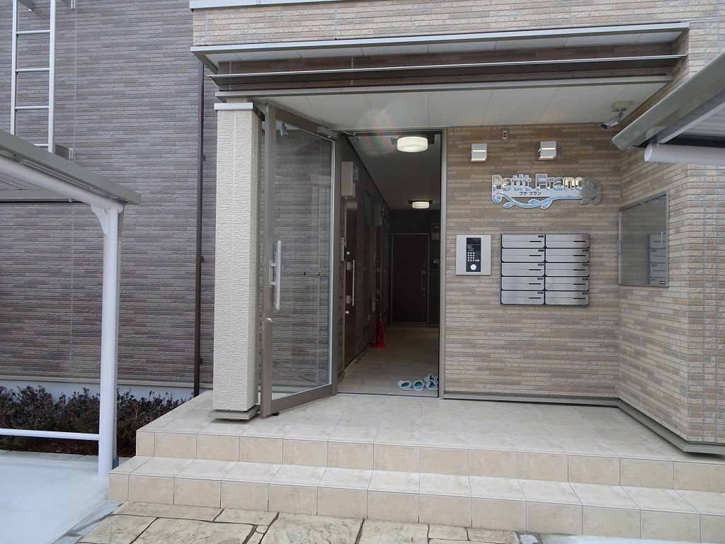 2/8 エントランス