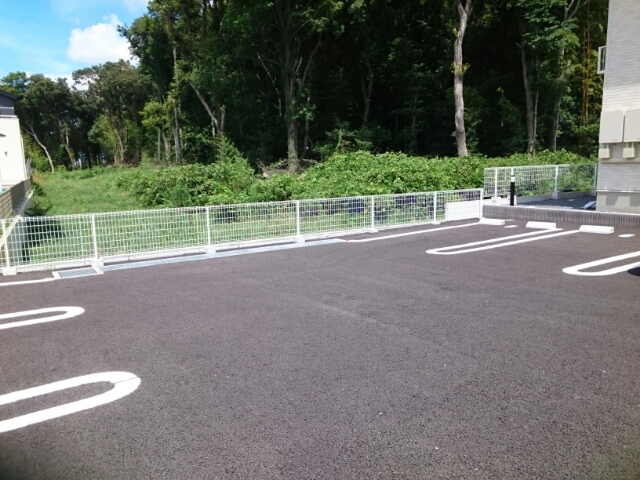 14/20 駐車場