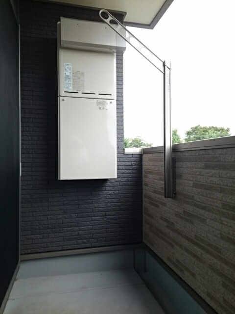 13/23 バルコニー