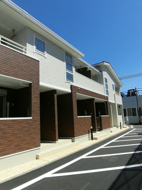 14/23 エントランス