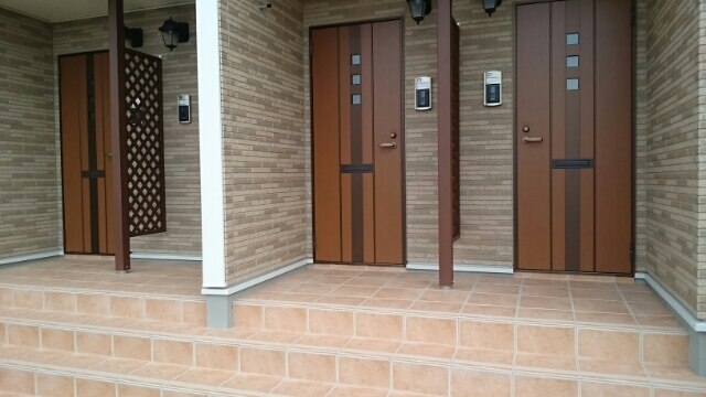 13/20 エントランス