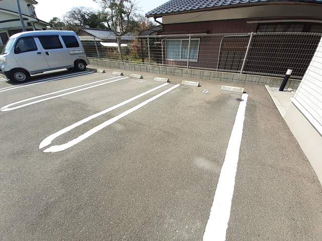 2/8 駐車場