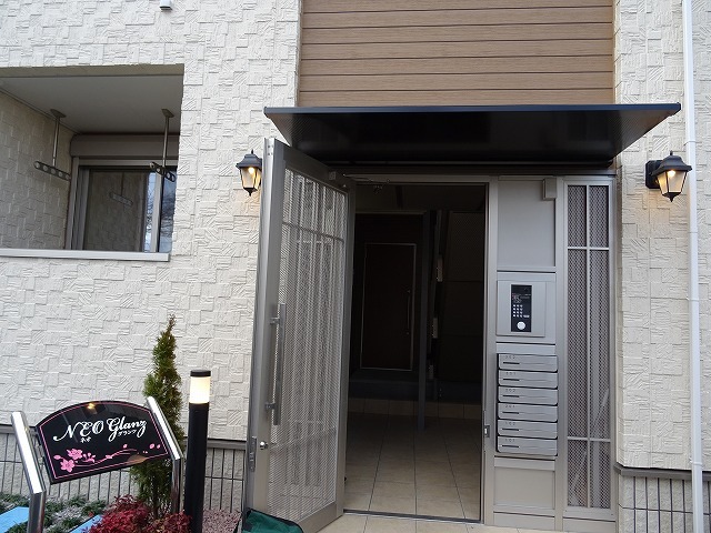 14/23 エントランス