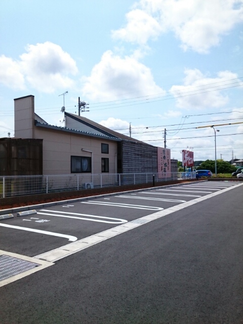 2/10 駐車場