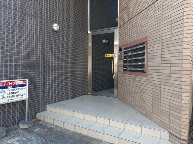 14/24 エントランス