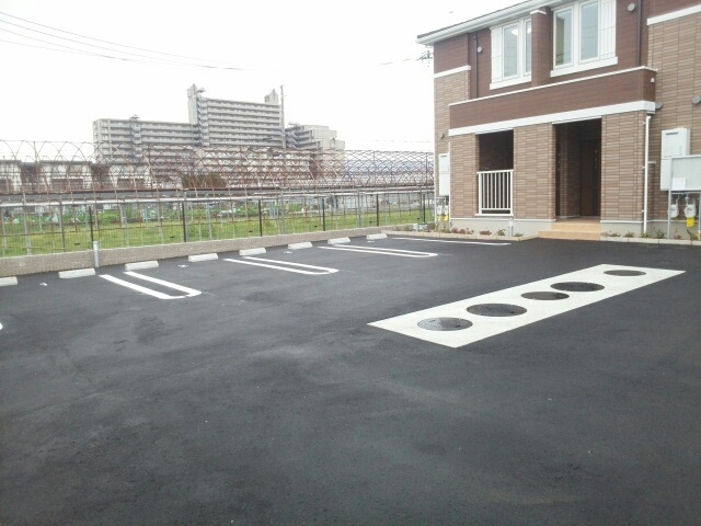 14/20 駐車場