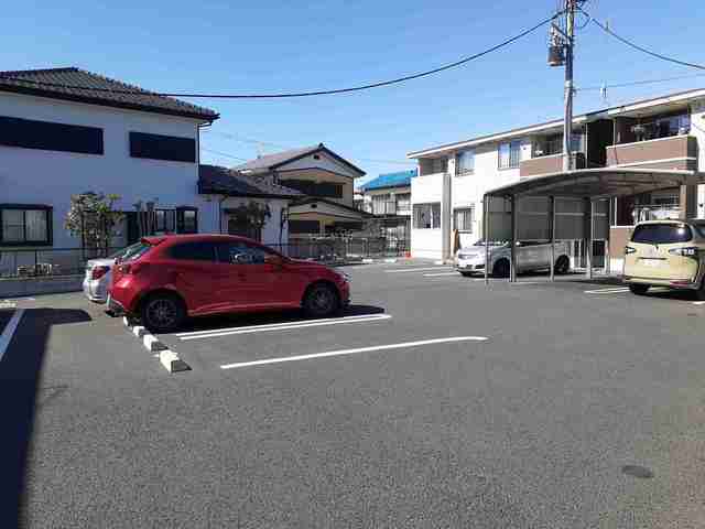 14/20 駐車場