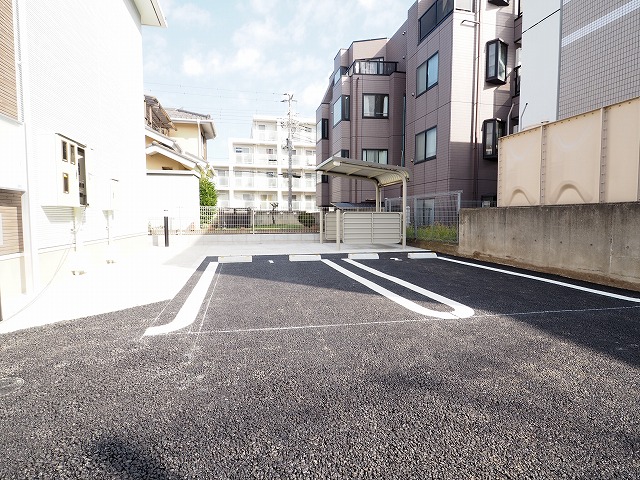 21/30 駐車場