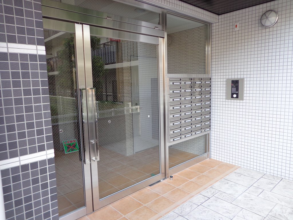 2/8 エントランス