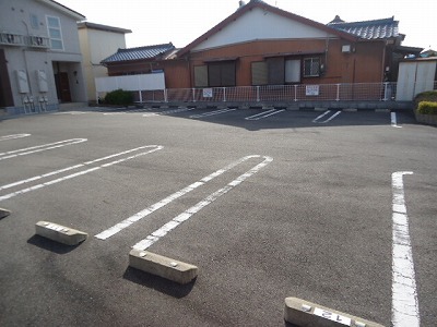 14/20 駐車場