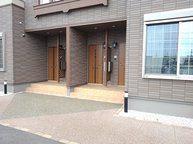 13/20 エントランス