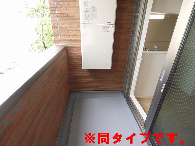 13/20 バルコニー