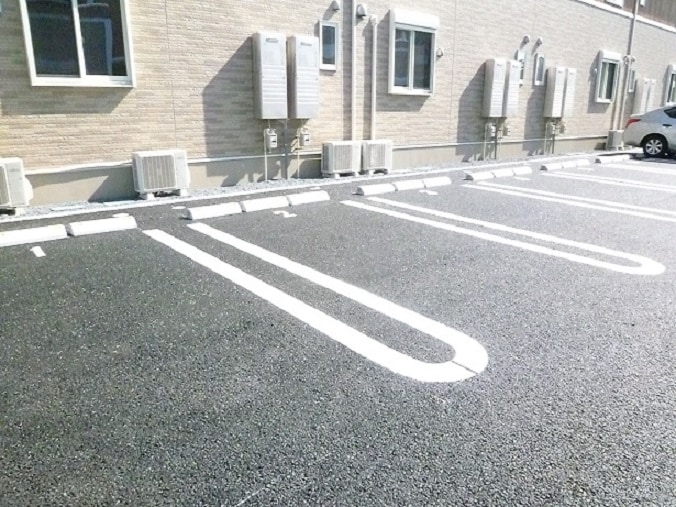 17/23 駐車場