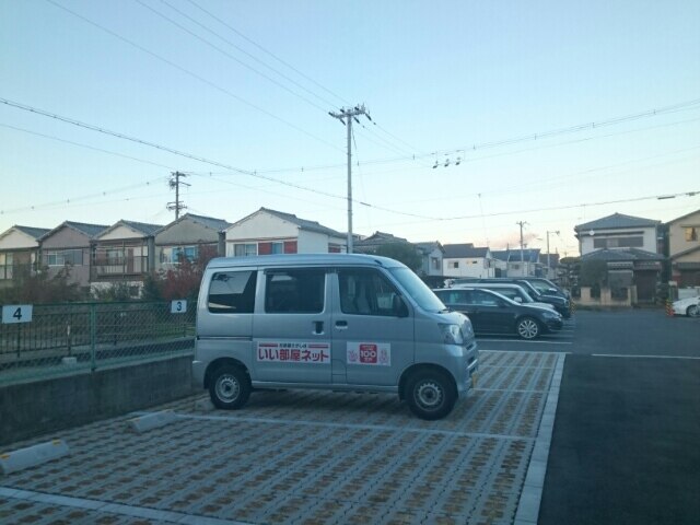 14/20 駐車場