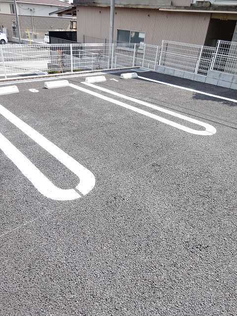 14/22 駐車場