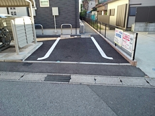 2/8 駐車場