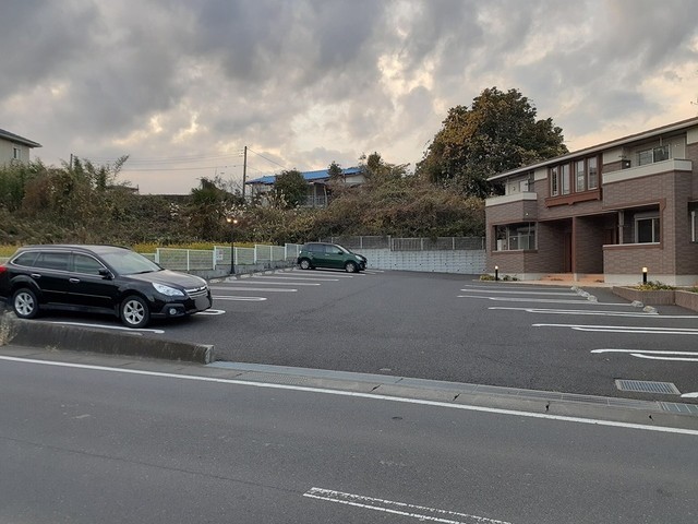 14/20 駐車場