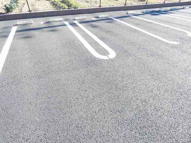 14/20 駐車場