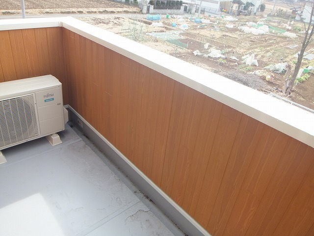 13/21 バルコニー