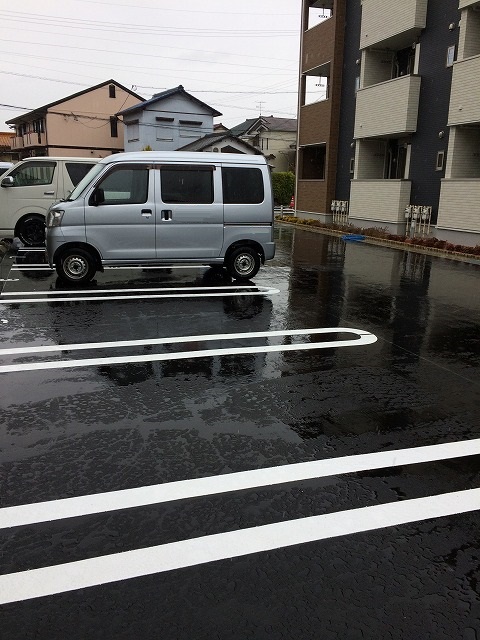 22/28 駐車場