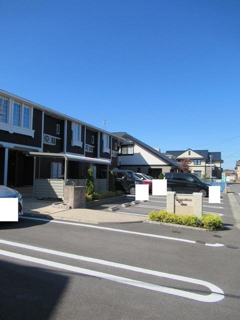14/20 駐車場