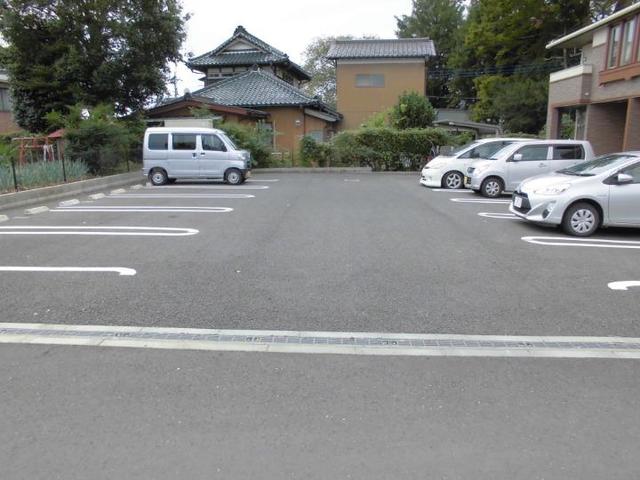 14/20 駐車場