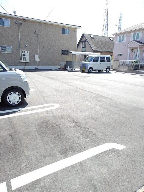 14/20 駐車場