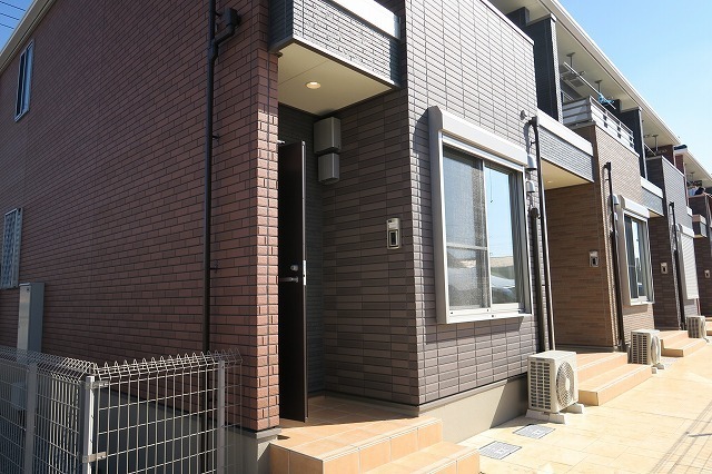 14/20 エントランス