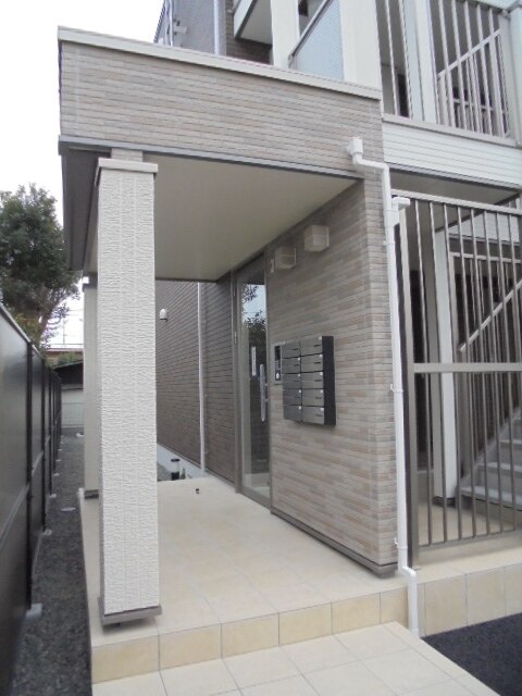 16/22 エントランス