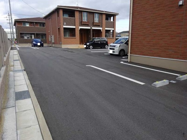 14/20 駐車場