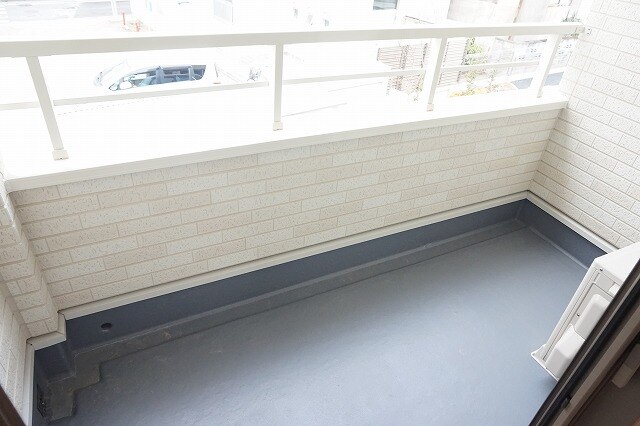 13/20 バルコニー