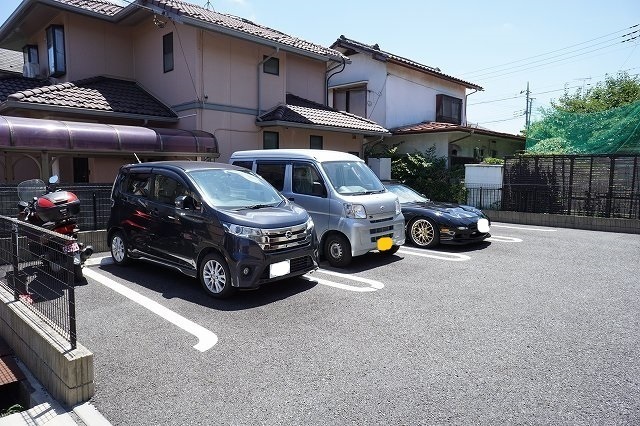 2/8 駐車場