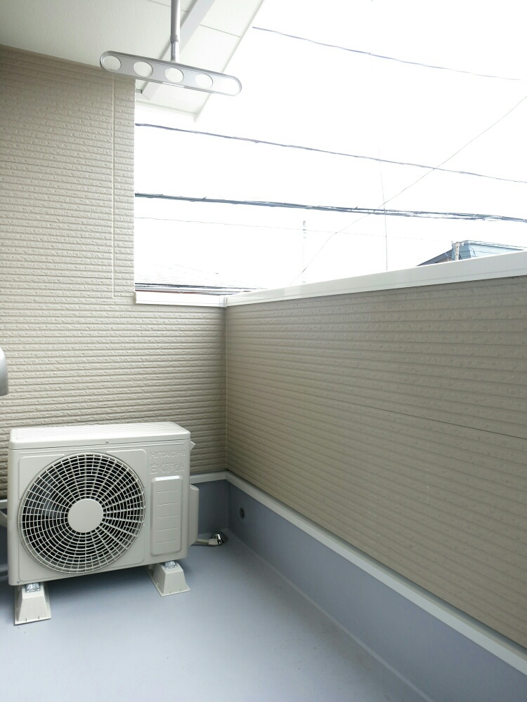 13/20 バルコニー