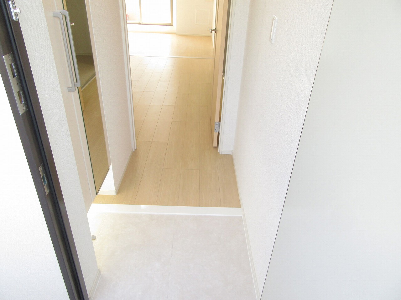 6/20 玄関