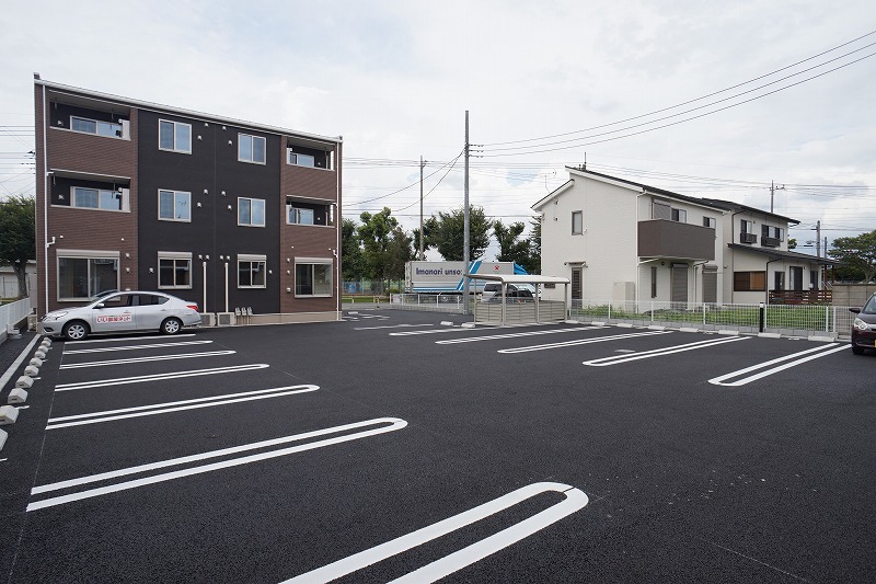 14/20 駐車場