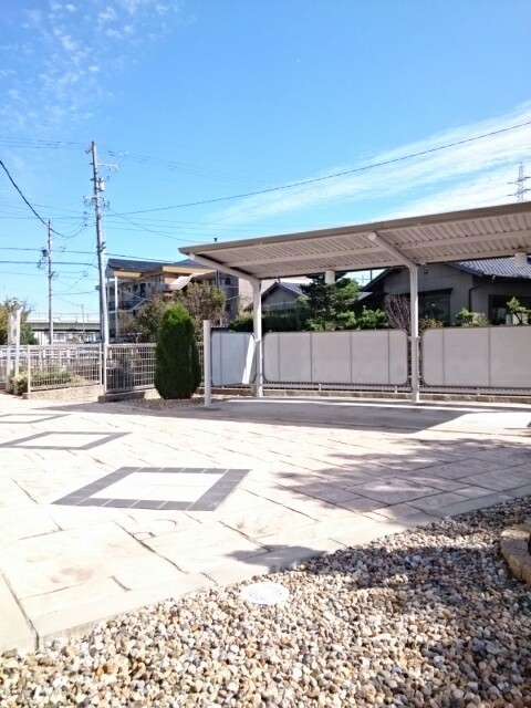 14/20 エントランス